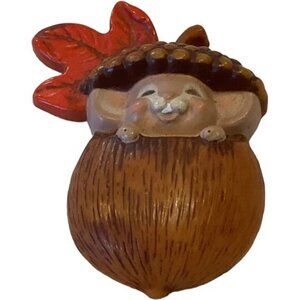 Vintage Hallmark Mouse Acorn Brooch Pin Fall Leaf Design 1978
